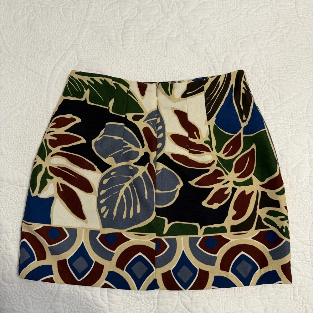 Zara Cream Mini Skirt with Blue, Green & Brown Botanical Print